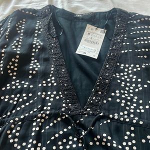 New w/tags ZARA mini dress or tunic . Navy blue . Size M